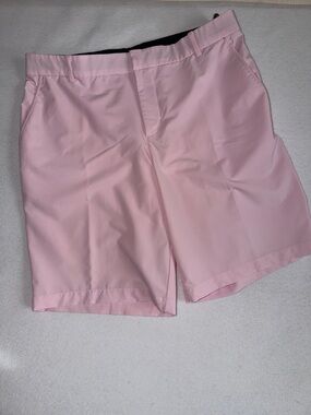 Nike Men’s Light Pink Golf Athletic Shorts